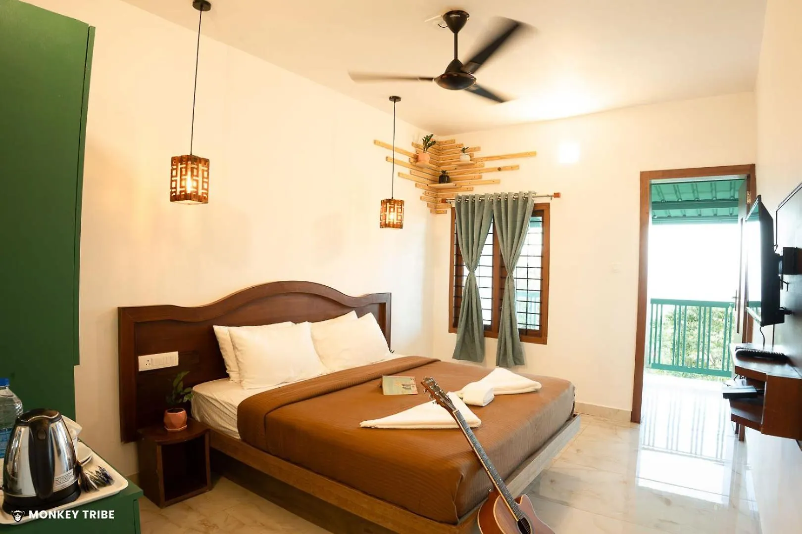 Hostel Monkey Tribe Munnar Indien